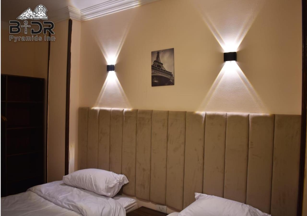 Badr Pyramids Inn Nazlet el-Sîsi Extérieur photo