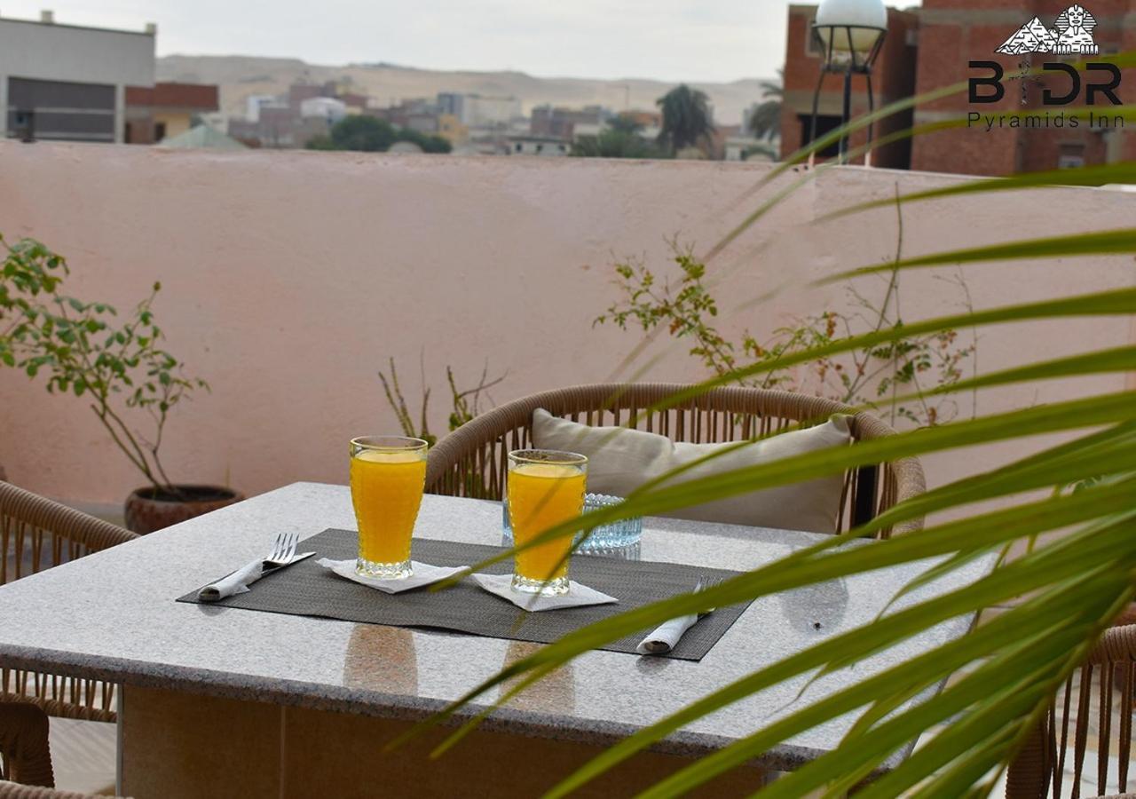 Badr Pyramids Inn Nazlet el-Sîsi Extérieur photo